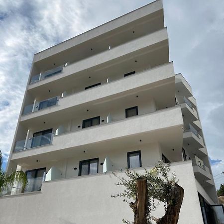 Hotel Onix Ksamil Ngoại thất bức ảnh