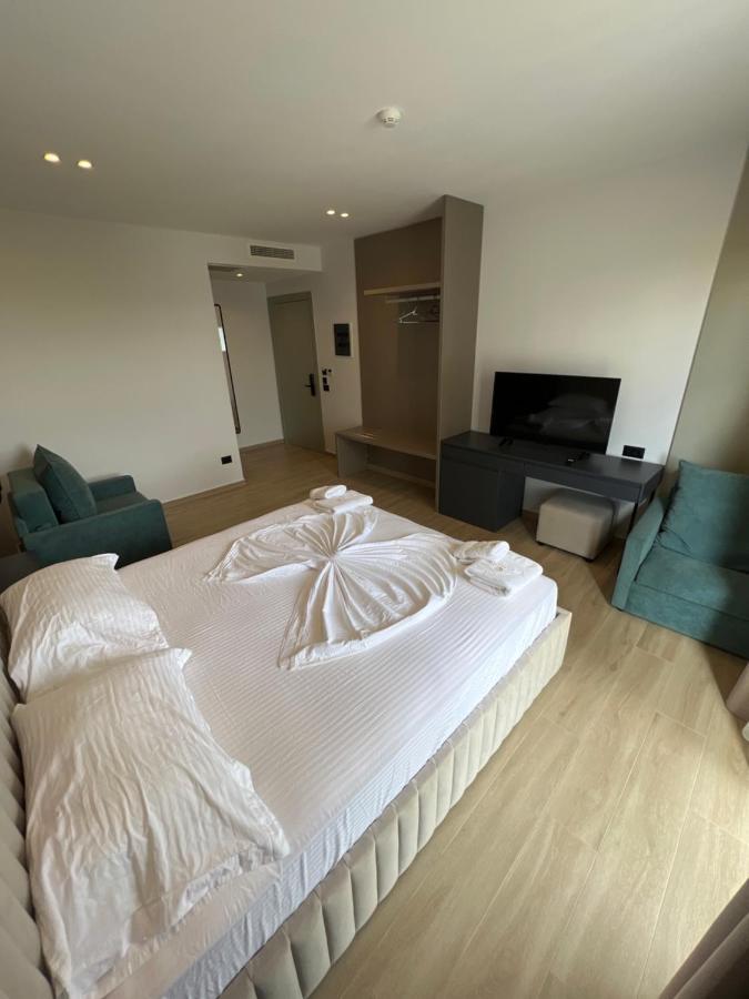 Hotel Onix Ksamil Ngoại thất bức ảnh