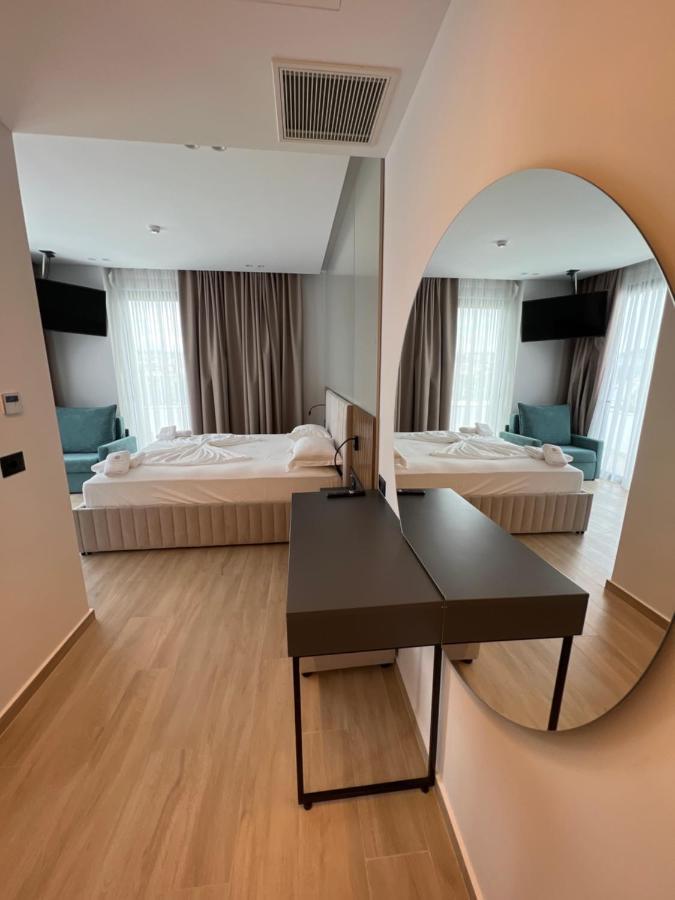 Hotel Onix Ksamil Ngoại thất bức ảnh