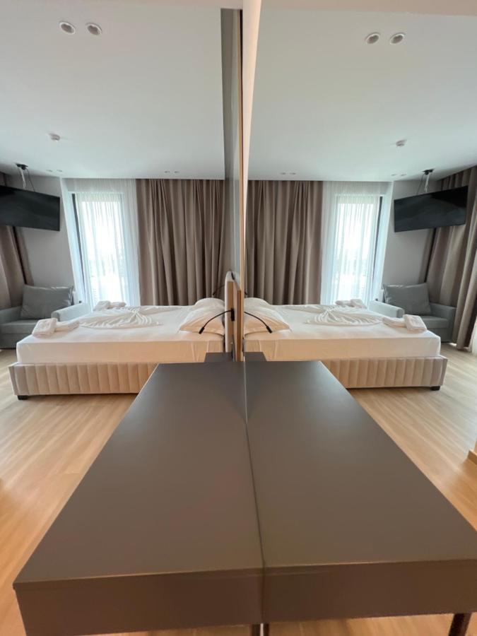 Hotel Onix Ksamil Ngoại thất bức ảnh