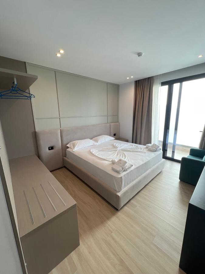 Hotel Onix Ksamil Ngoại thất bức ảnh