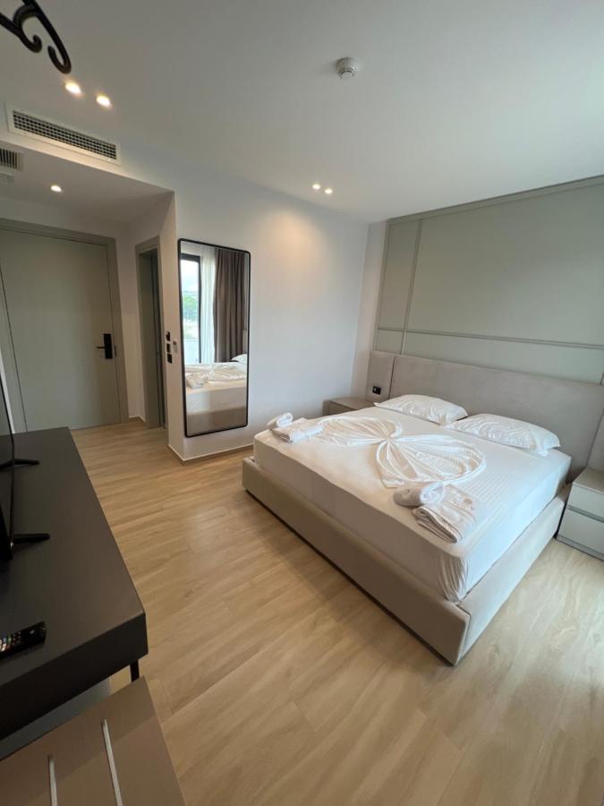 Hotel Onix Ksamil Ngoại thất bức ảnh