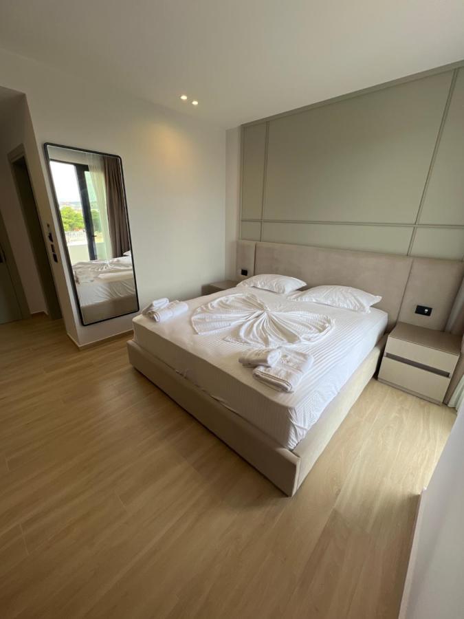 Hotel Onix Ksamil Ngoại thất bức ảnh
