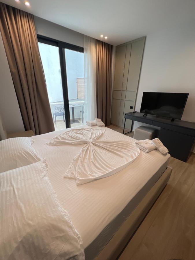 Hotel Onix Ksamil Ngoại thất bức ảnh